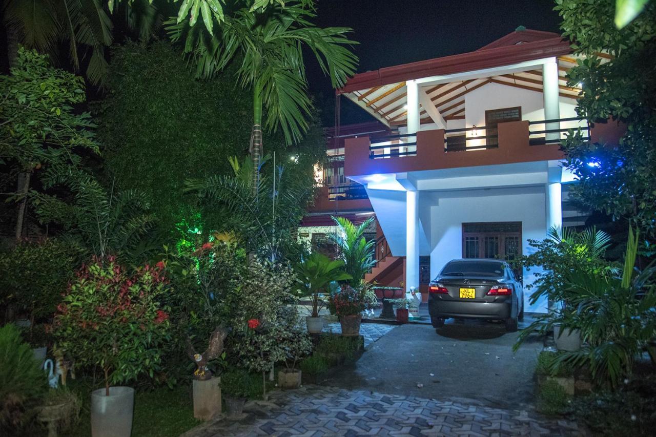 Sadee'S Place Dambulla Ngoại thất bức ảnh